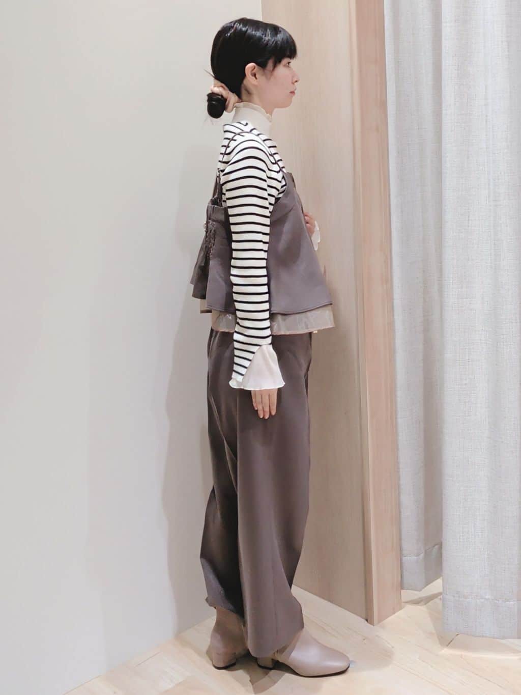 Yuiさんの「grove｜プリーツレイヤードニットプルオーバー」を使ったコーディネート