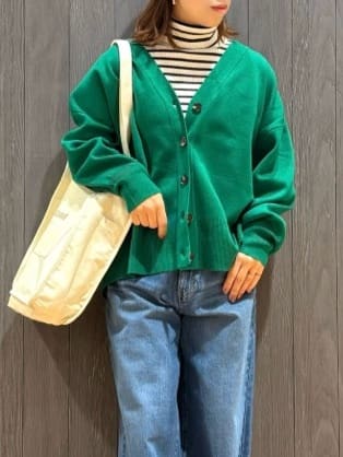 meiさんの「SHOO･LA･RUE｜スパンコールリブニット帽」を使ったコーディネート