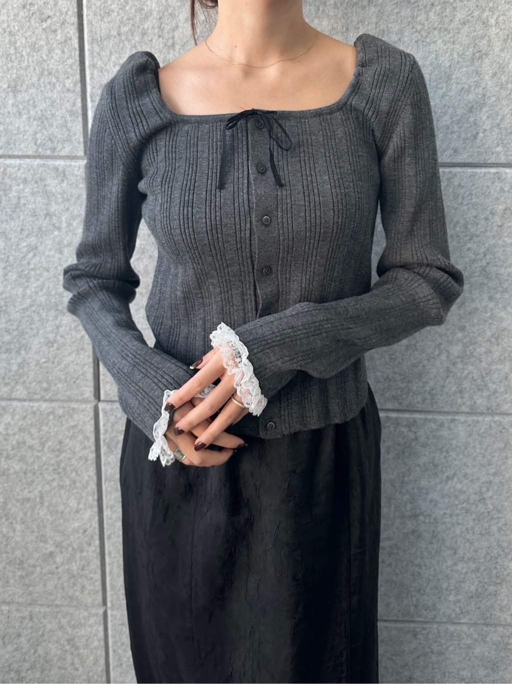 harunaさんの「CODE A｜pencil sheer skirt」を使ったコーディネート