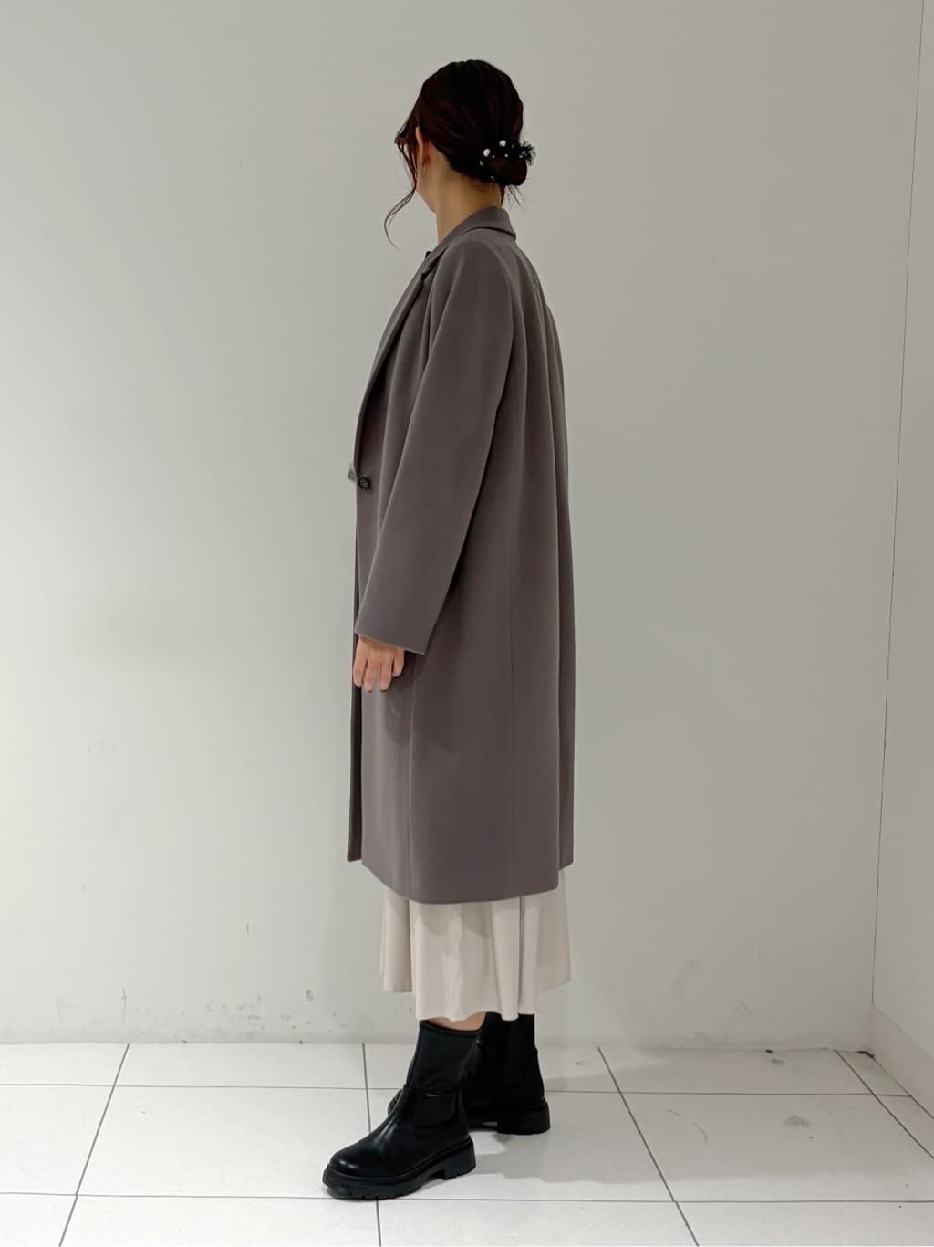 shioriさんの「INDIVI｜【洗える／選べる8色】トーンアップニット」を使ったコーディネート