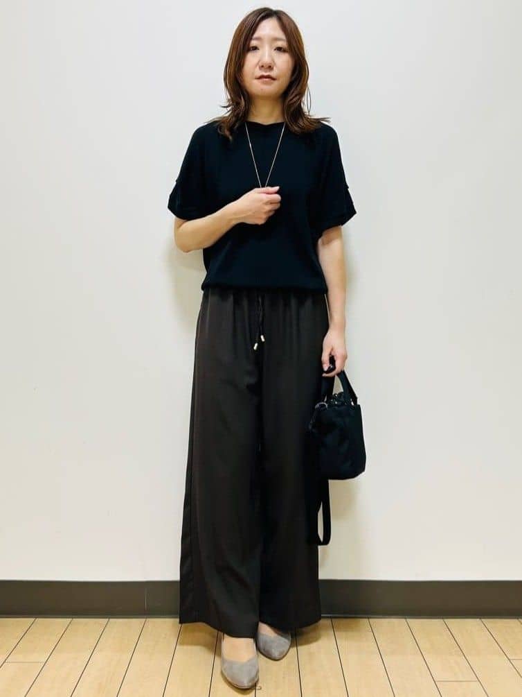 miiiさんの「Reflect｜【ウエスト総ゴム／セットアップ／単品使いOK◎】ベスト＋ストレートパンツセット」を使ったコーディネート