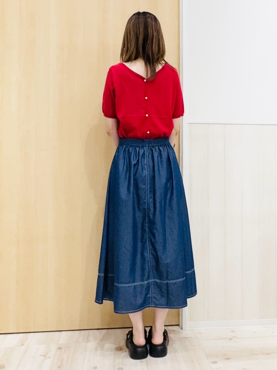 Naさんの「SHOO･LA･RUE｜【洗える/S-LL/前後2WAY】きれい見え 刺繍ニットカーディガン」を使ったコーディネート
