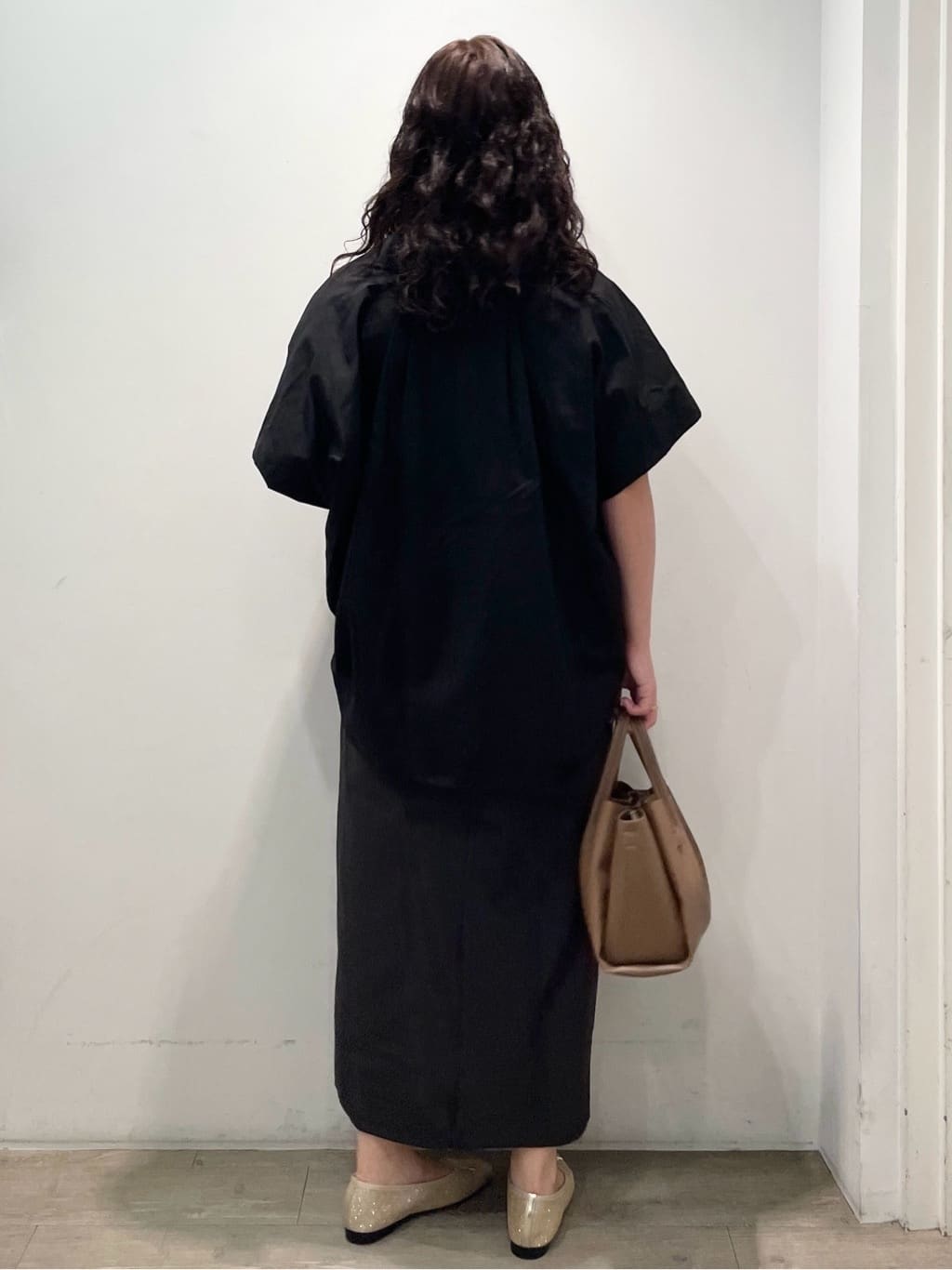 sumicaさんの「OPAQUE.CLIP｜《andGIRL掲載》リラクシーシャツ【洗濯機洗い可】」を使ったコーディネート