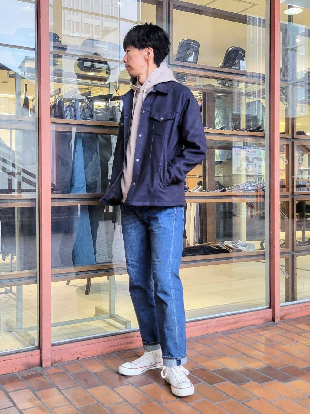 piroyaさんの「TAKEO KIKUCHI｜エアダン プルオーバー パーカー」を使ったコーディネート