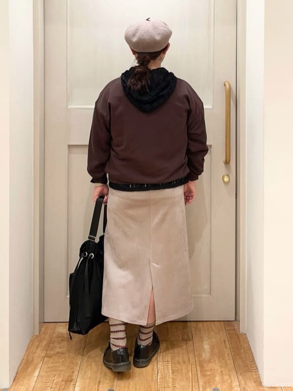 はまちゃんさんの「SHOO･LA･RUE｜レースフーディプルオーバー」を使ったコーディネート