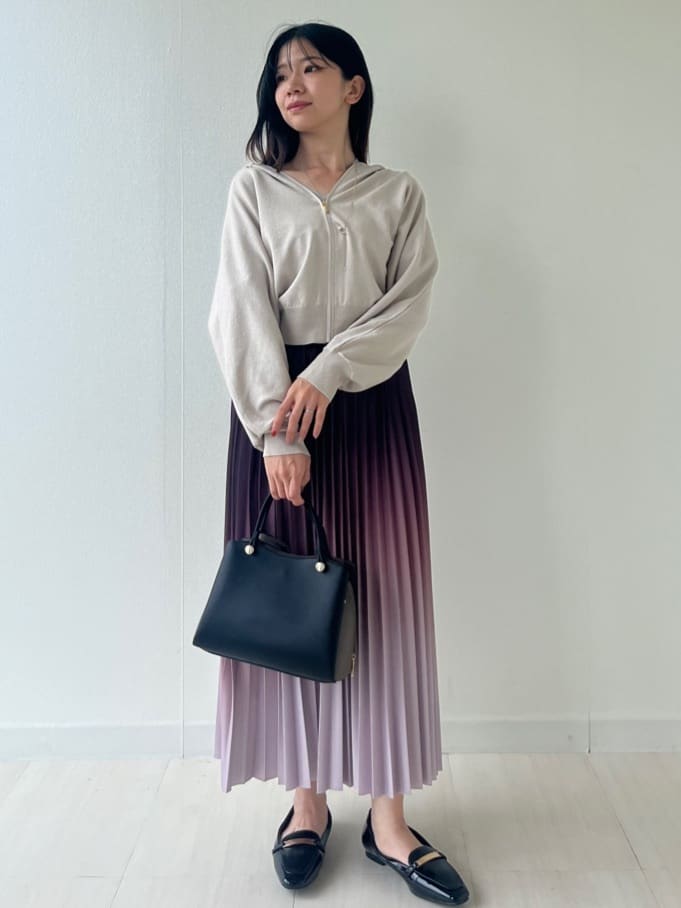 Mori Moriさんの「index｜【2WAY／名品】バイカラーミドルボストンバッグ」を使ったコーディネート