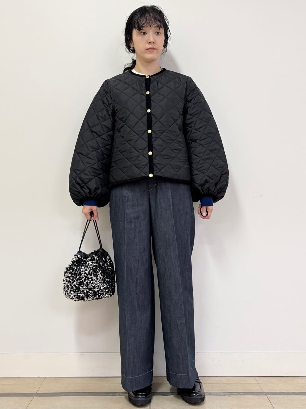 YOKOTAさんの「DRESSTERIOR｜◆ERICKA NICOLAS BEGAY（エリッカ ニコラス ビゲイ）【別注】ゴールドチョーカー」を使ったコーディネート