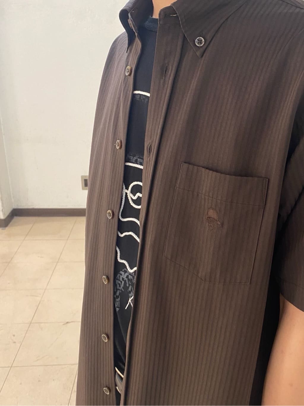 ryuさんの「TAKEO KIKUCHI｜【COOL CITY WEAR】ストライプジャージ ボタンダウンシャツ /接触冷感」を使ったコーディネート