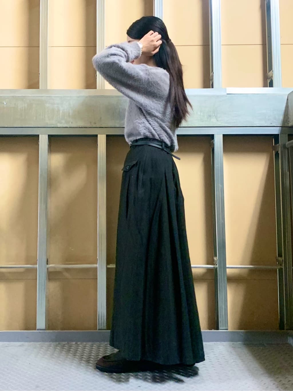 sahoさんの「THE SHOP TK｜【華やかで柔らか】ふわふわフェザーニット/洗える・前後2WAY」を使ったコーディネート