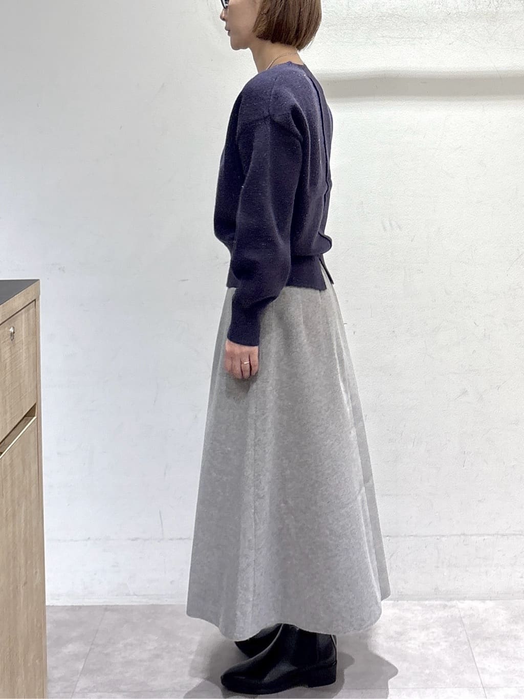 たけねぇさんの「OPAQUE.CLIP｜Vネックラメニット【洗濯機OK】」を使ったコーディネート