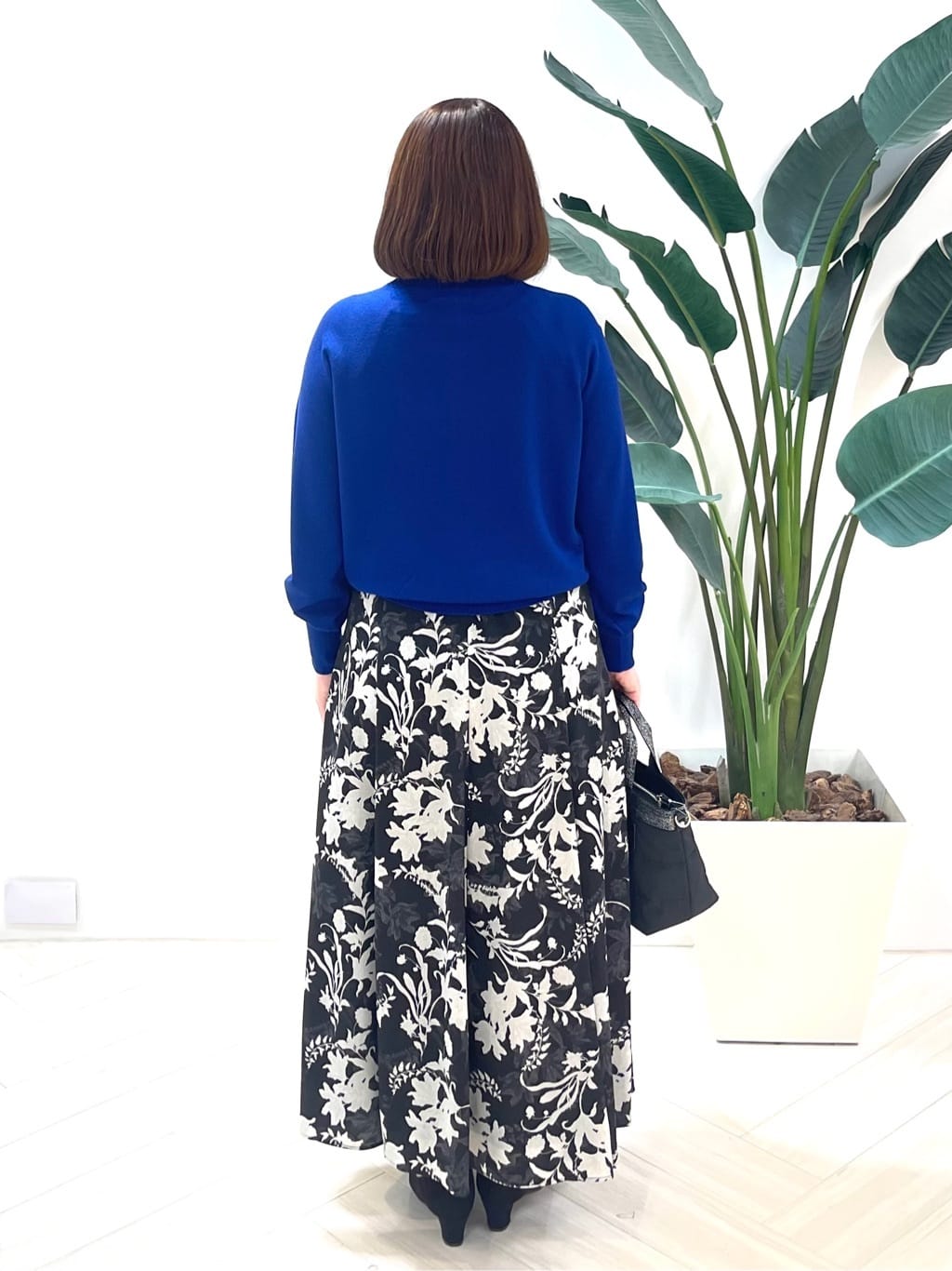 Tomoさんの「UNTITLED｜【8色展開／コンパクト丈】レーヨン混 コクーンニット」を使ったコーディネート