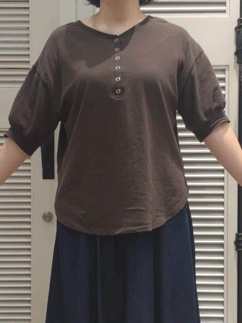 kaiさんの「Dessin｜【360度可愛い/前後2WAY/洗える】ライトコットンヘンリーカットソー」を使ったコーディネート