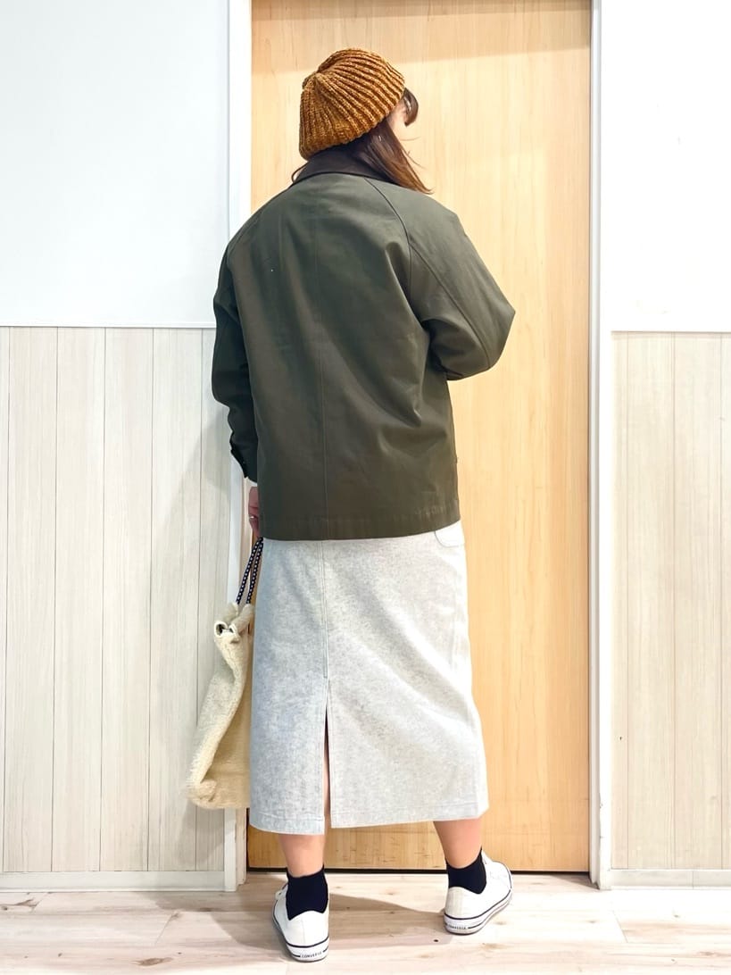 TUMU-TUMUさんの「SHOO･LA･RUE｜【S-LL】オーバーシルエットでこなれ感 襟コール カバーオール」を使ったコーディネート