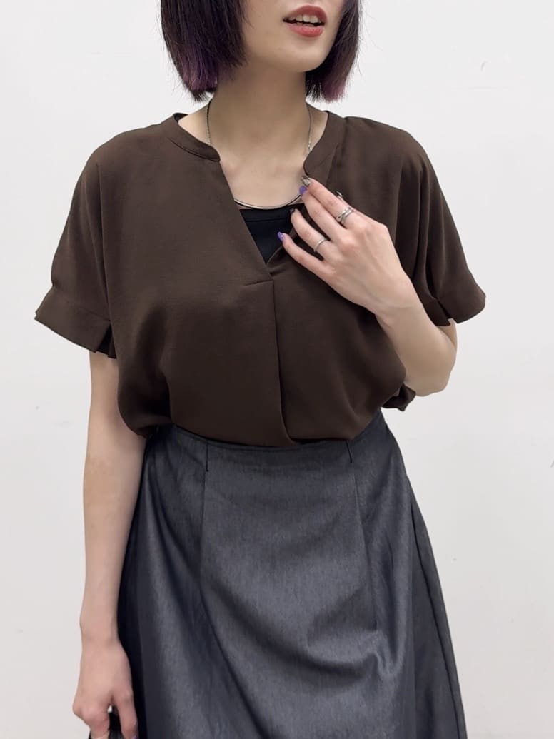𝐜𝐡𝐢𝐤𝐚さんの「SHOO･LA･RUE｜【S-LL】配色ステッチがアクセント デニムフレアスカート」を使ったコーディネート