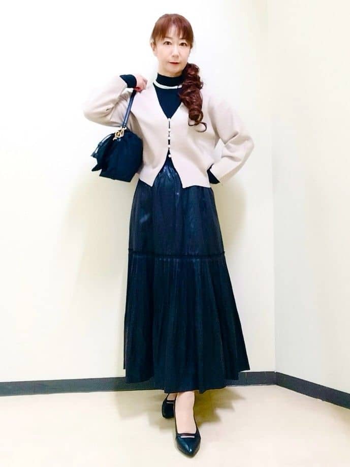 花さんの「Reflect｜【重ね着に大活躍◎／暖か保湿素材】プチタートルネックニット」を使ったコーディネート