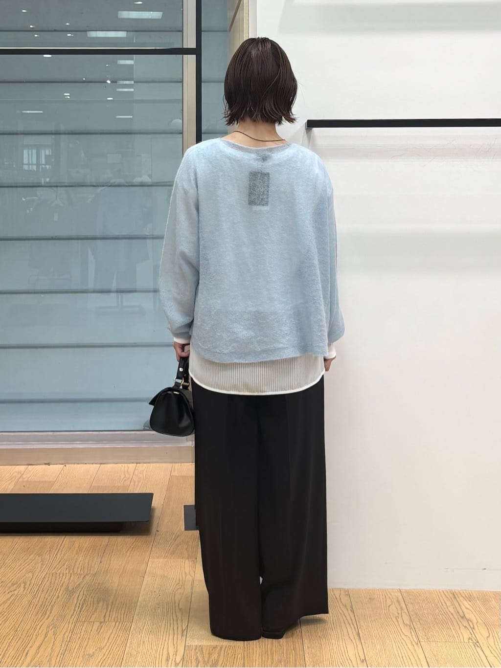 asamiさんの「INDIVI｜【キッドモヘヤ素材】ラウンドヘムニット」を使ったコーディネート