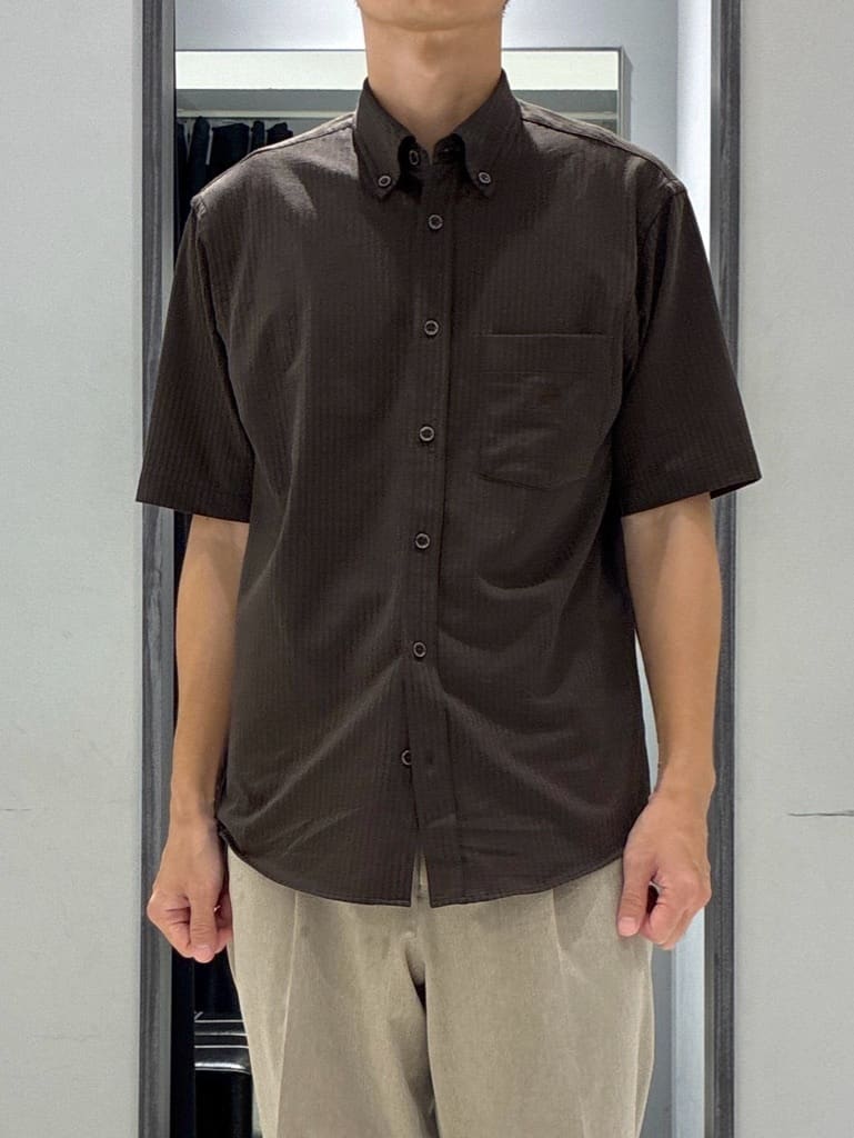 わいずみさんの「TAKEO KIKUCHI｜【COOL CITY WEAR】ストライプジャージ ボタンダウンシャツ /接触冷感」を使ったコーディネート