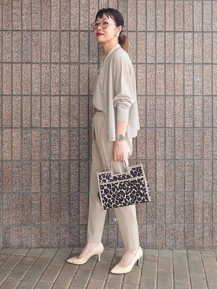 MUTSUKOさんの「UNTITLED｜【アンサンブル可/洗える】シアーノースリーブ プルオーバー」を使ったコーディネート