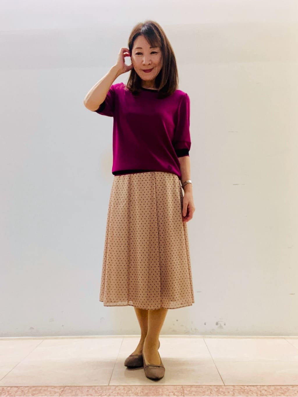 kurodaさんの「Reflect｜【WEB先行カラーあり／手洗い可／アンサンブル可】バイカラー五分袖ニット」を使ったコーディネート