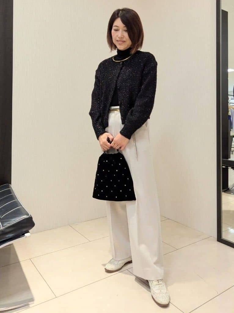 u-macoさんの「UNTITLED｜【ハイネック/レイヤード/重ね着におすすめ】トリコットベロア シアーインナー」を使ったコーディネート