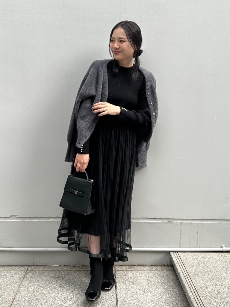shinoさんの「Couture brooch｜【S-LL/キラキラリブニット】チュールドッキング ワンピース」を使ったコーディネート