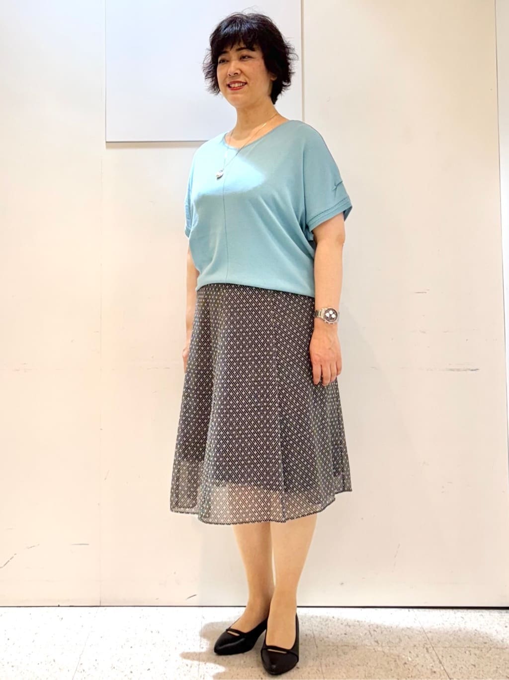 ヤスコさんの「Reflect｜【選べる7色◎／手洗い可／二の腕カバー】半袖ニット」を使ったコーディネート