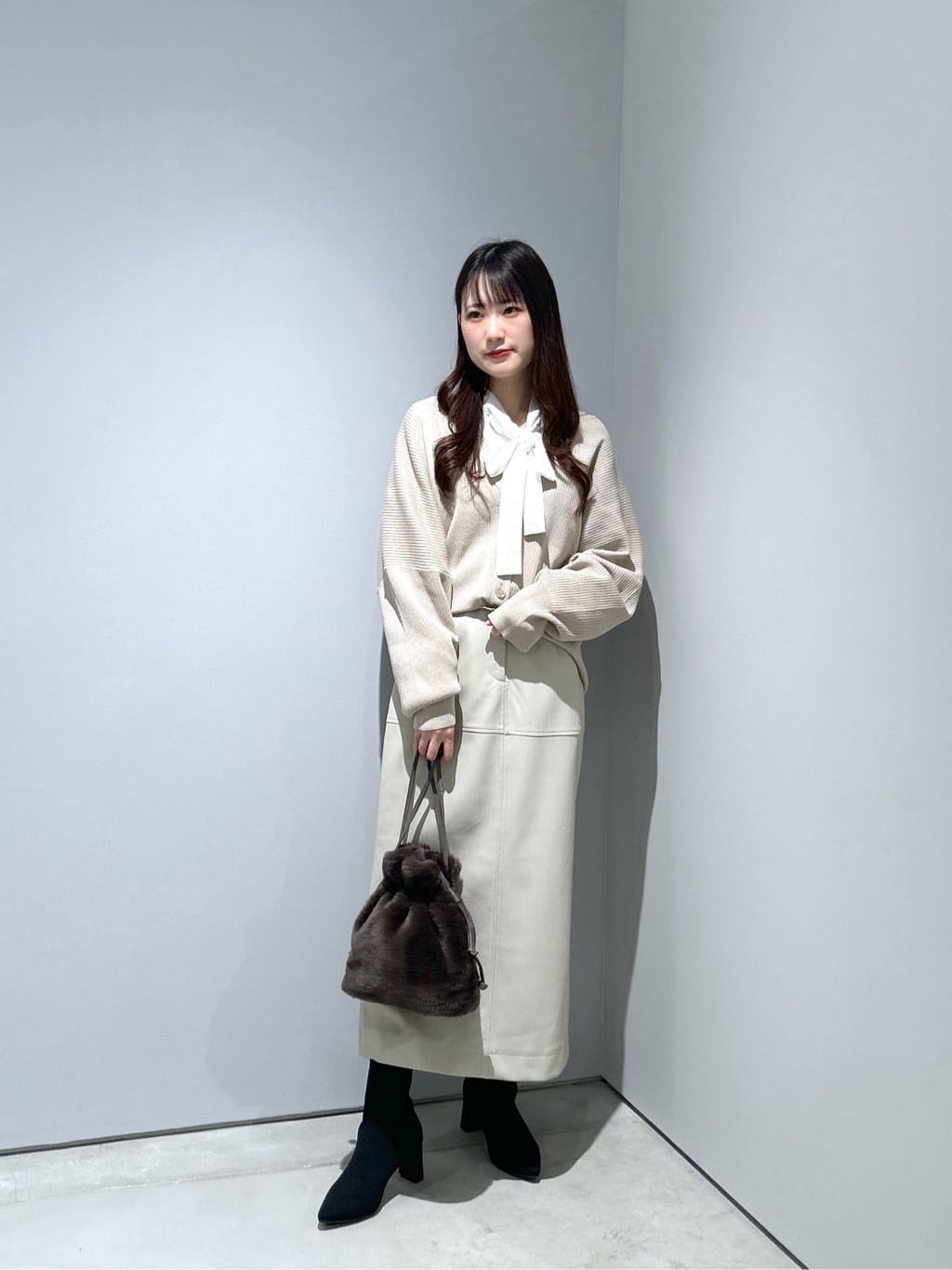 Renoさんの「INDIVI｜【再入荷】フォルムリブニットカーディガン」を使ったコーディネート