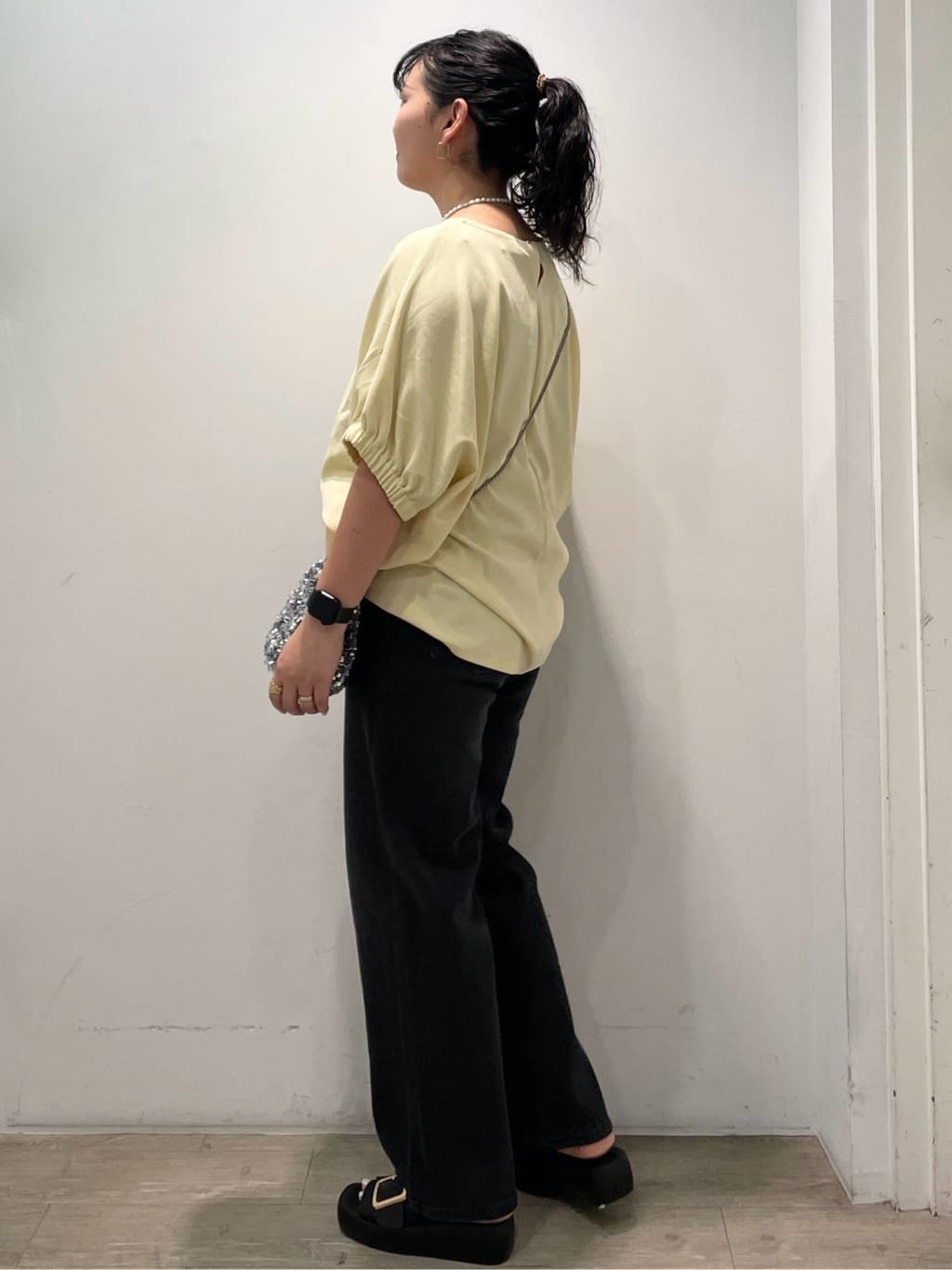 sumicaさんの「OPAQUE.CLIP｜ギャザードルマンスリーブトップス【UV／吸水速乾／洗濯機洗い可】」を使ったコーディネート