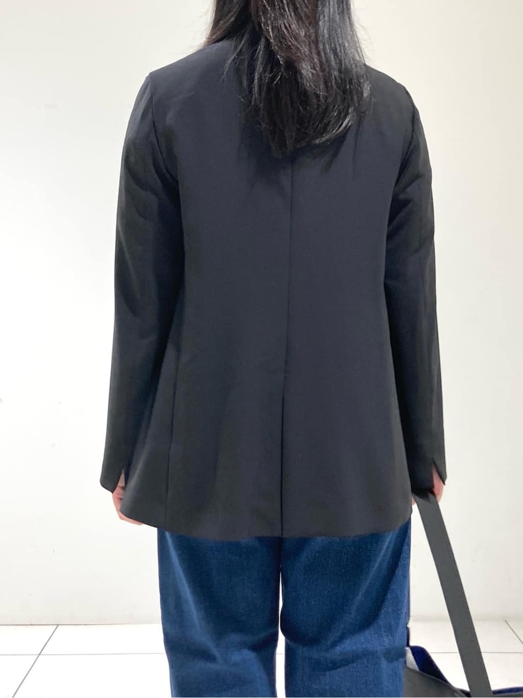momokoさんの「INDIVI｜フロッキードットブラウス」を使ったコーディネート