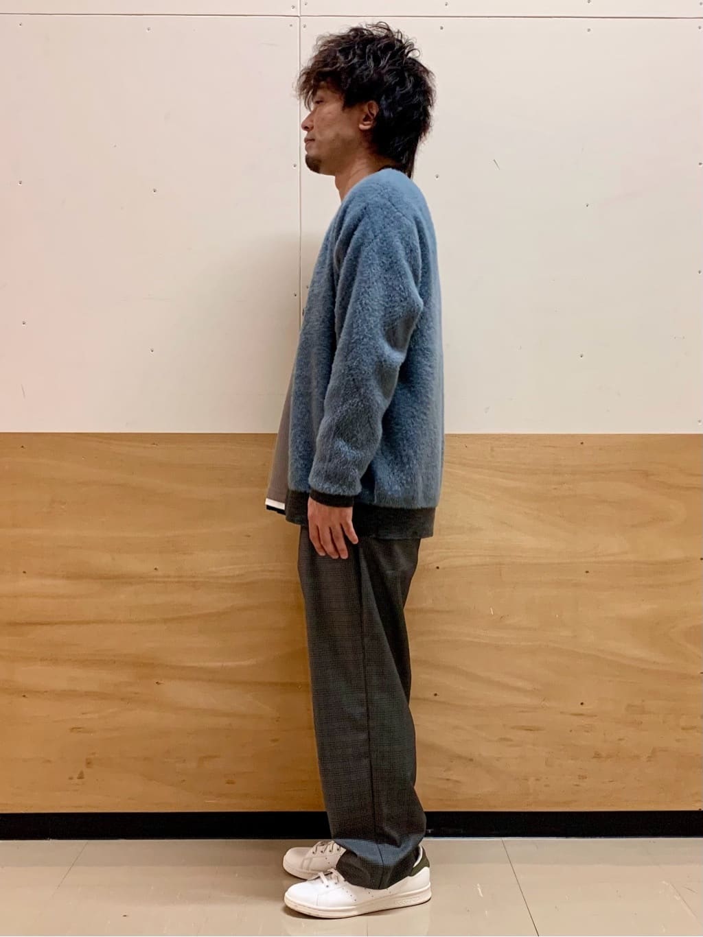 MATUさんの「THE SHOP TK｜配色シャギーニットカーディガン ユニセックスでおすすめ！」を使ったコーディネート