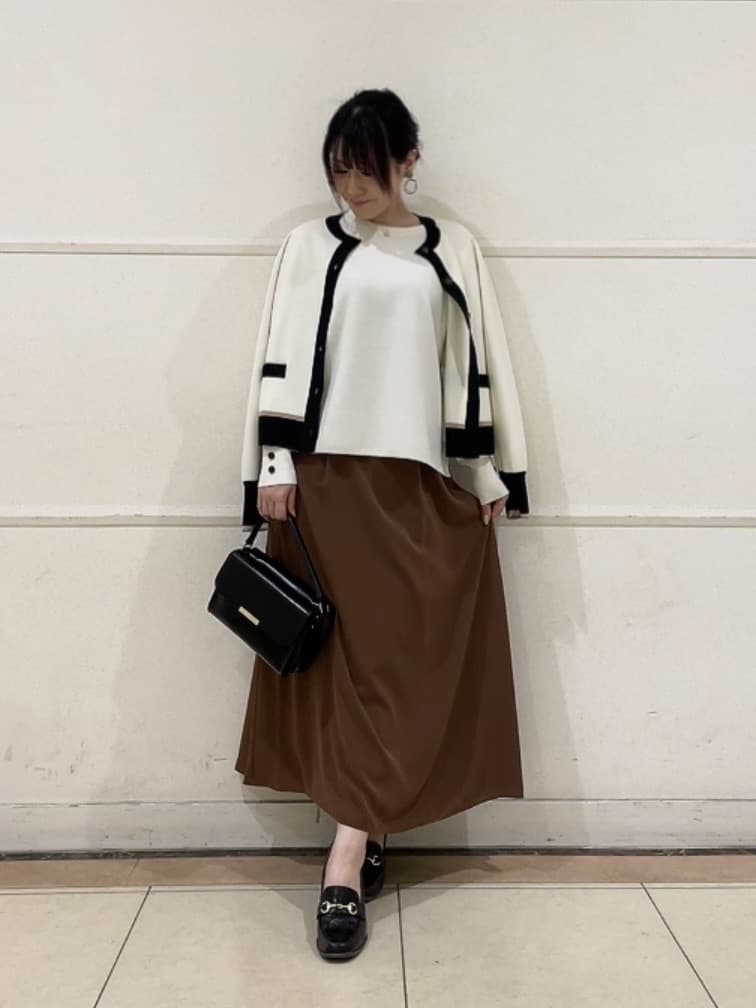 watanabeさんの「UNTITLED｜【アンサンブル可/ジャケット風】ウールミラノリブカーディガン」を使ったコーディネート