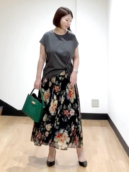 MIKIKOさんの「UNTITLED｜【追加/新色】エアリーワンハンドルバッグ」を使ったコーディネート