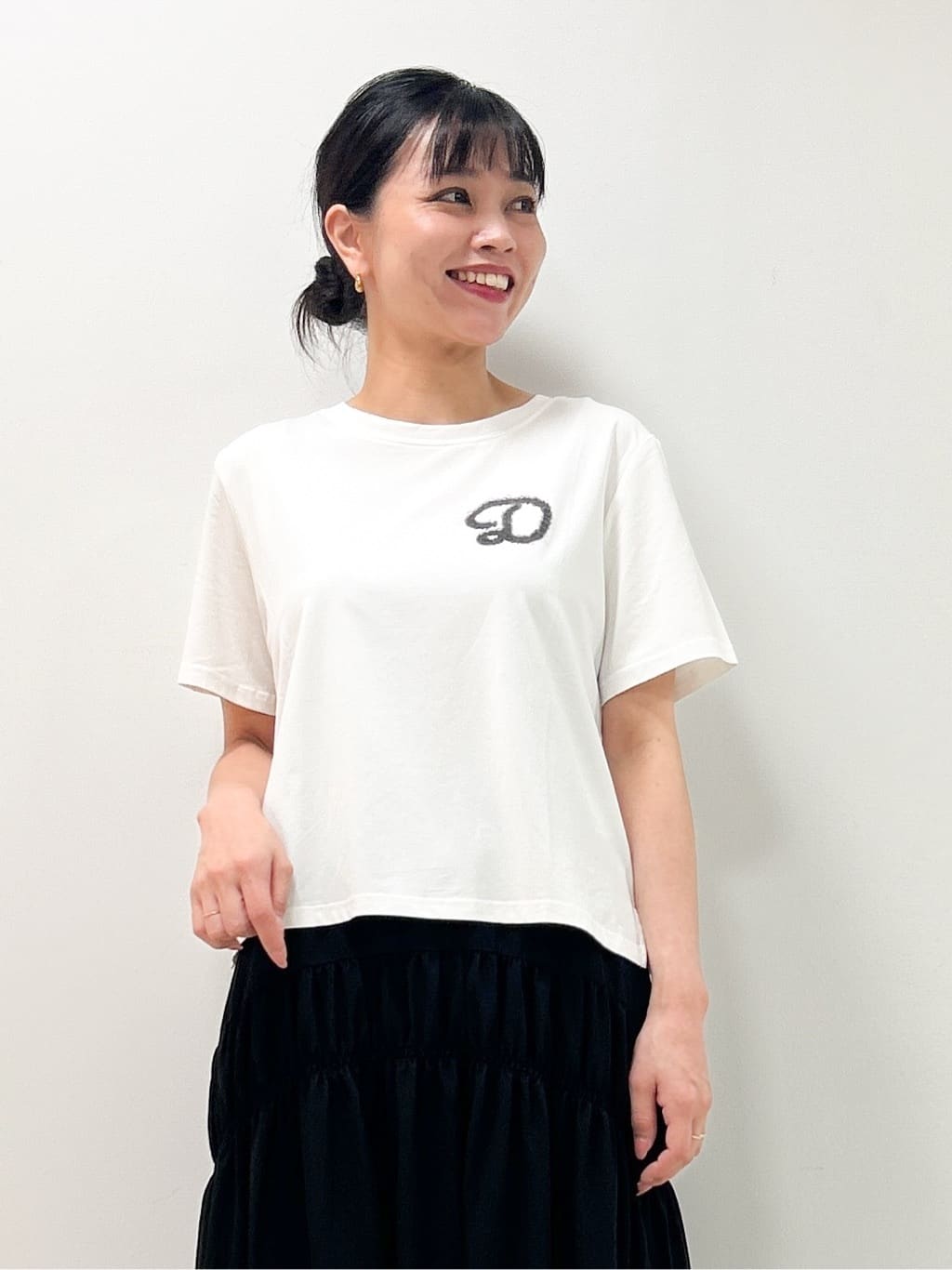 Kaiさんの「Dessin｜【洗える】チュール刺繍Tシャツ」を使ったコーディネート