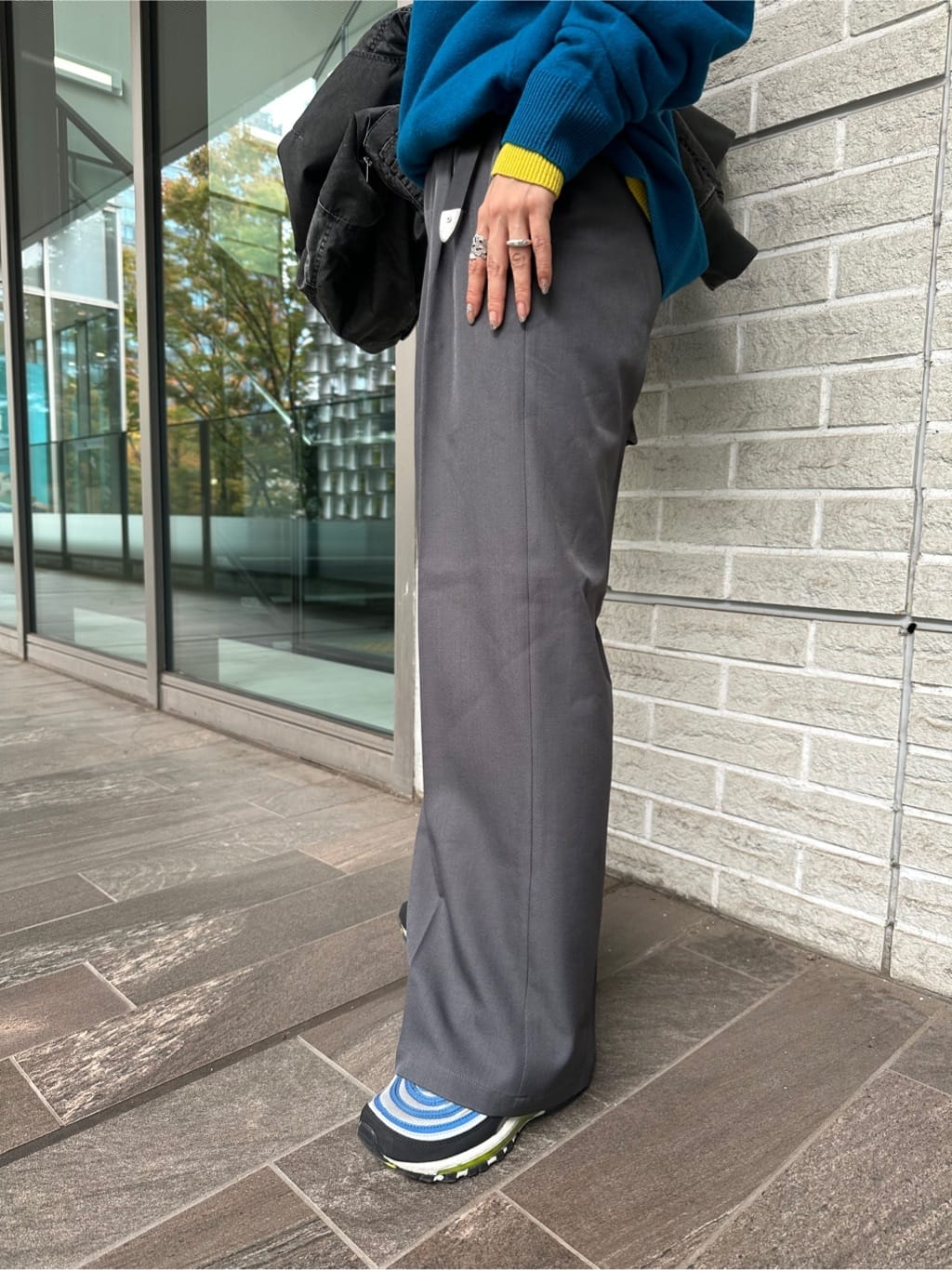 つぐみさんの「TAKEO KIKUCHI｜【Air Palette Knit】ワンポイント カラーニット プルオーバー」を使ったコーディネート