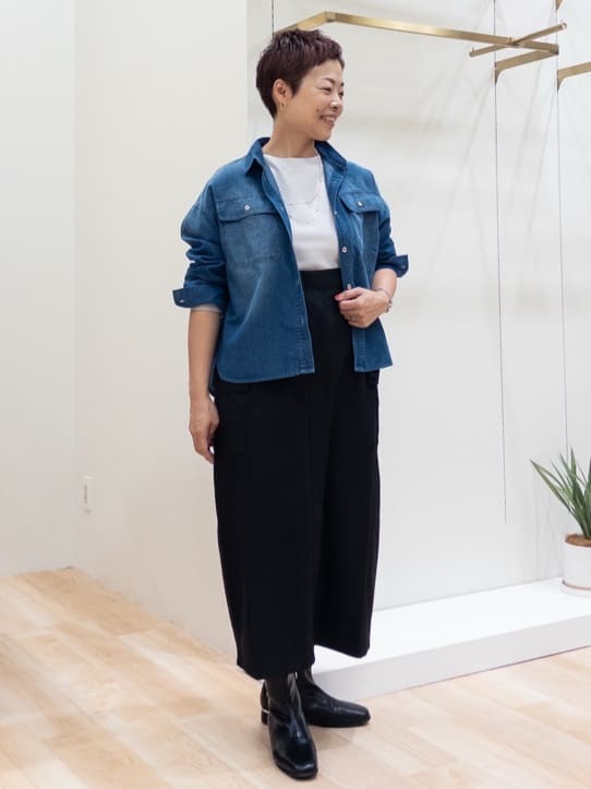 シュウコさんの「grove｜【最終お値下げ！】ガーターボートネックプルオーバー【洗える/毛玉軽減】」を使ったコーディネート
