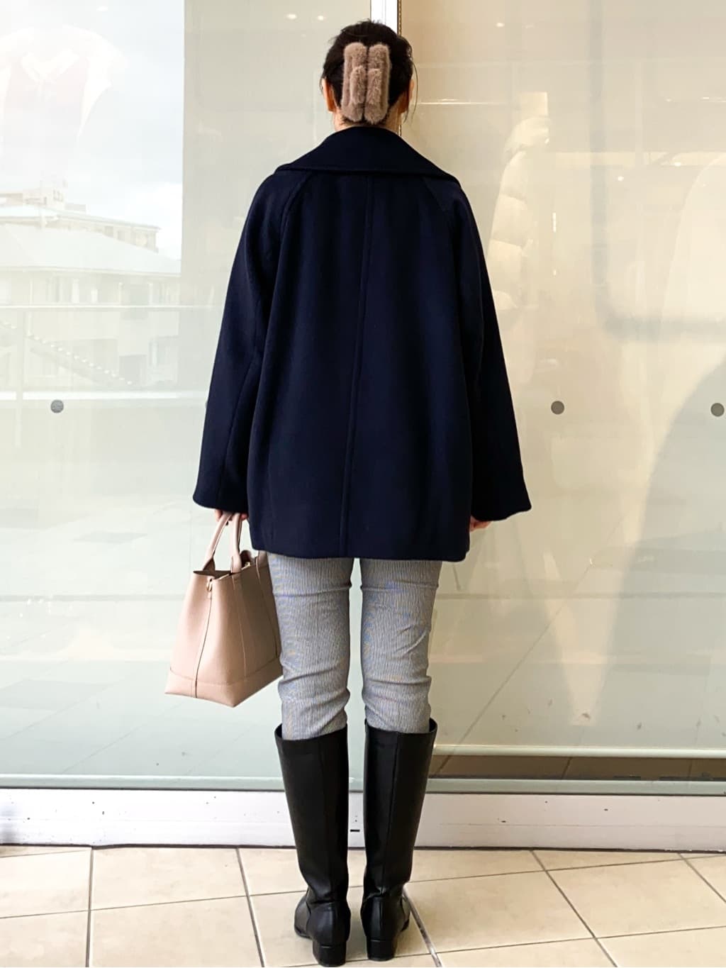 Jeanさんの「OPAQUE.CLIP｜カシミヤブレンドウールミドルピーコート」を使ったコーディネート