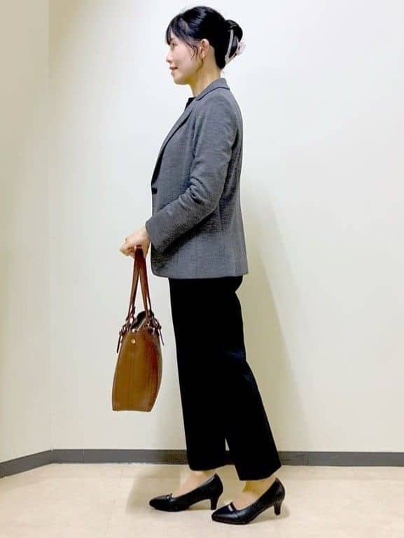  beni_gingerさんの「Reflect｜【アウターを着てもすっきり／手洗い可／インナーにおすすめ◎】六分袖プルオーバージャージ」を使ったコーディネート