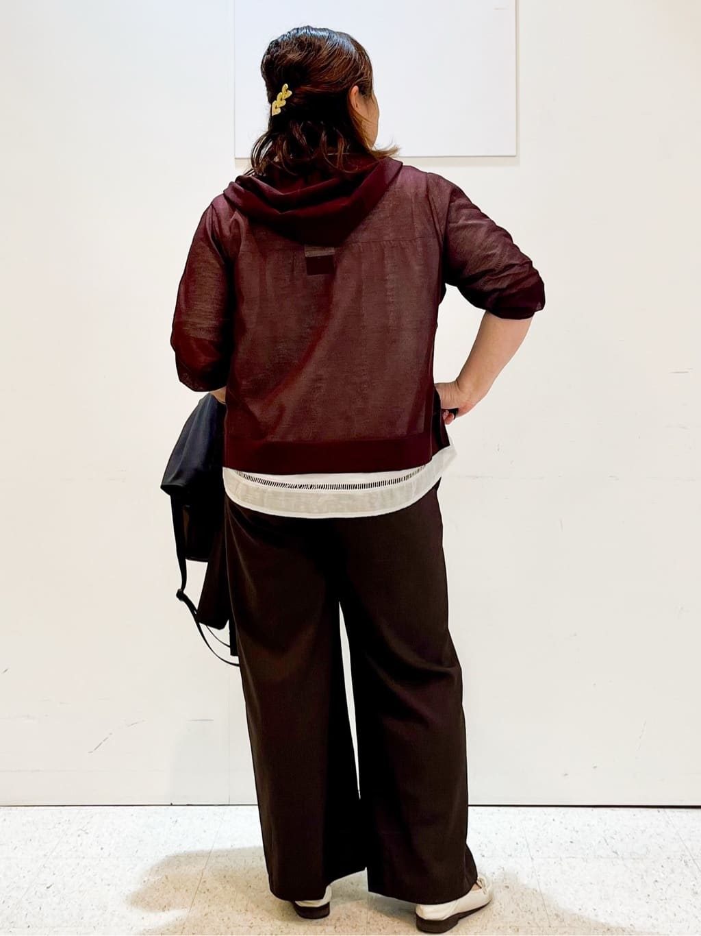 kimmyさんの「Reflect｜【寒暖差対策に◎／手洗い可／旅行や通勤に】フード付きシアーカーディガン」を使ったコーディネート