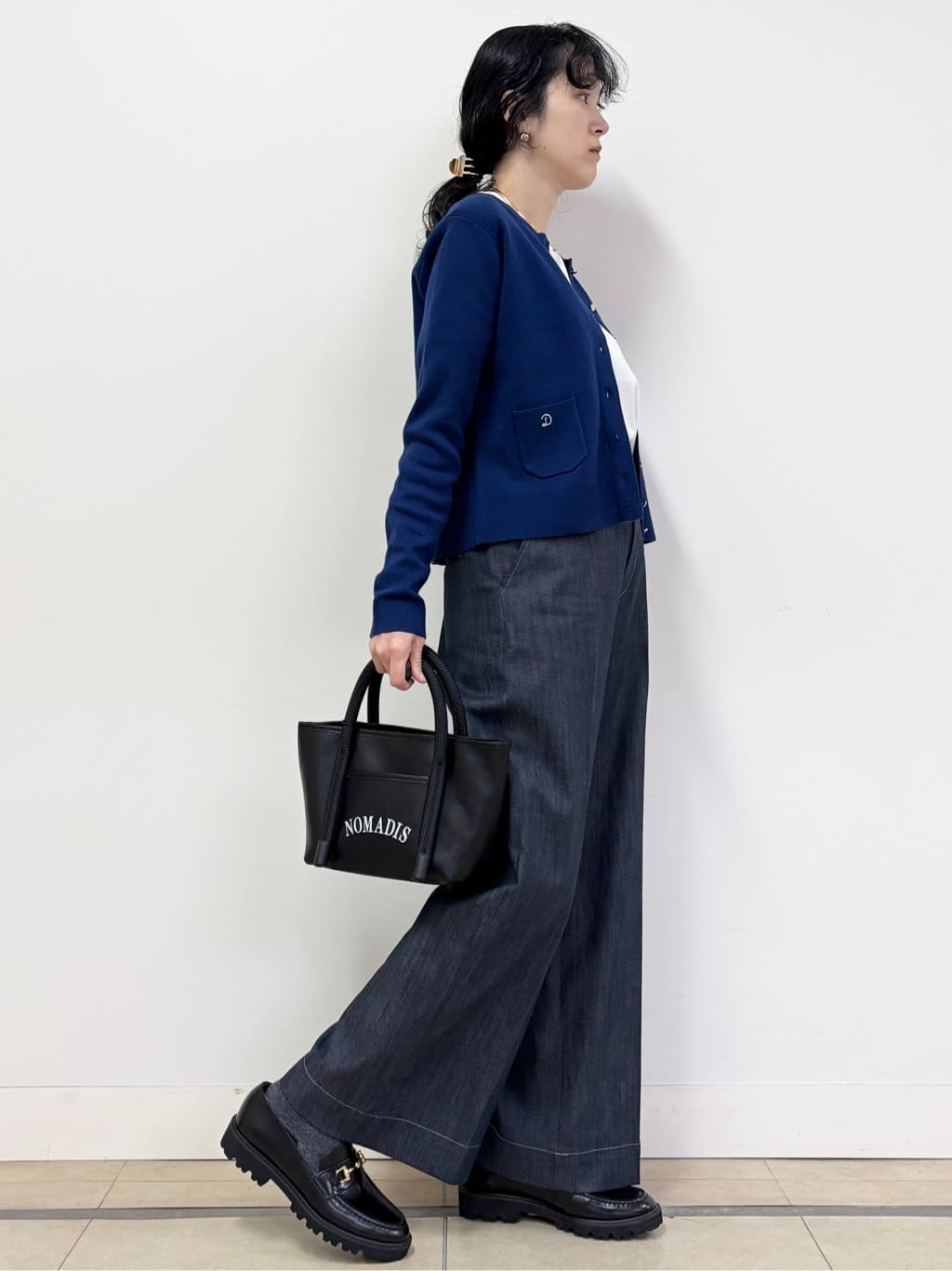 YOKOTAさんの「DRESSTERIOR｜◆【洗える/カシミヤ混】ウォッシャブルコットンカシミヤカーディガン」を使ったコーディネート