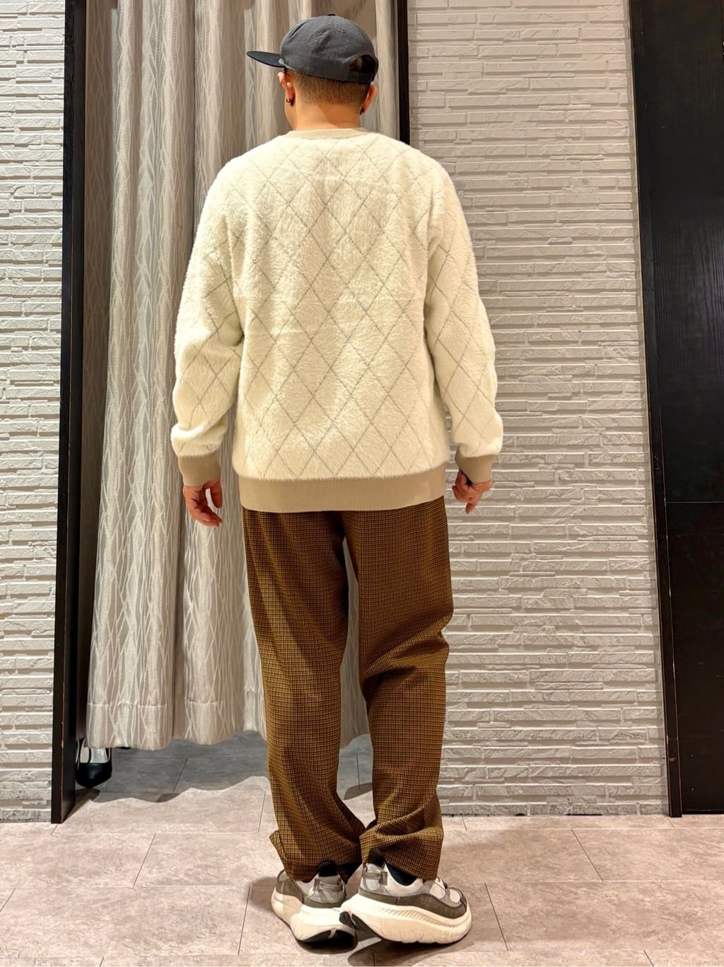 Pーyamaさんの「THE SHOP TK｜【ふんわり心地いい肌触り】　ダイヤ柄シャギーニット」を使ったコーディネート