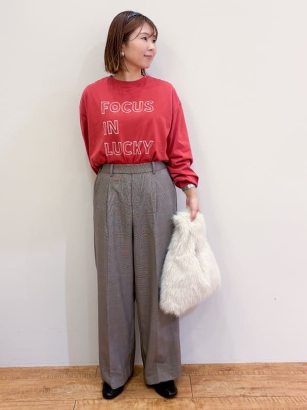 TAKIさんの「SHOO･LA･RUE｜大人カジュアルな一着。カバーオール」を使ったコーディネート