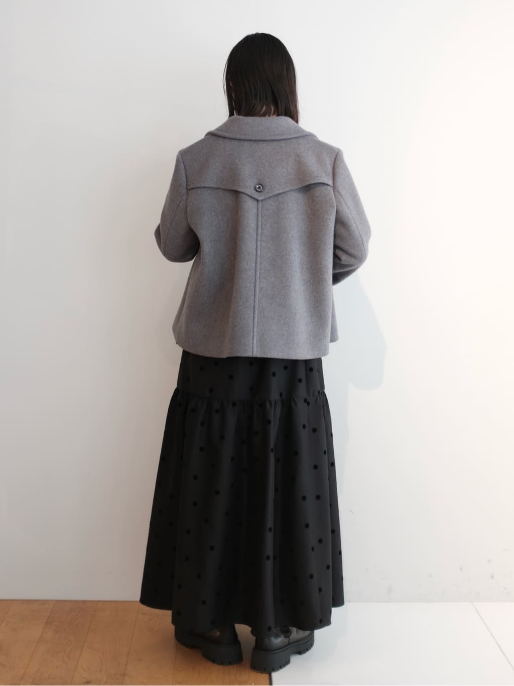 Kishimotoさんの「DRESSTERIOR｜◆Dhyana．（ディアナドット） バックファスナー チェルシーブーツ」を使ったコーディネート