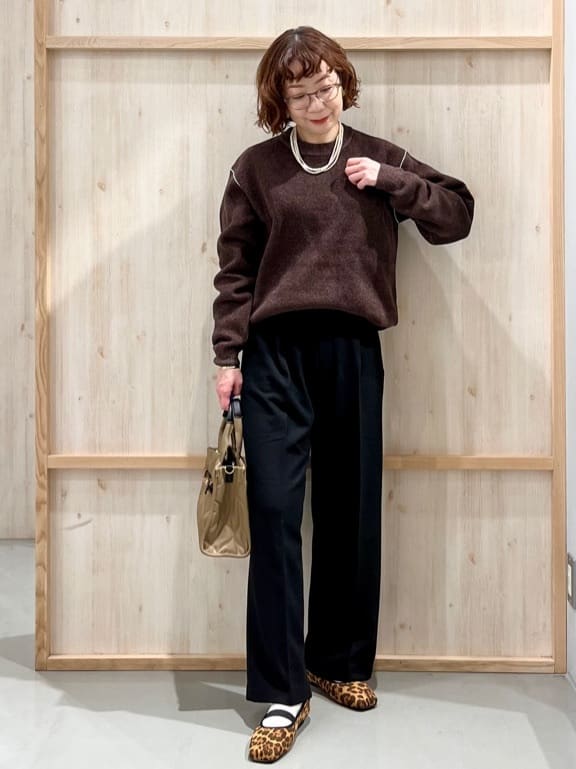 nakoさんの「THE SHOP TK｜【大人の上品カジュアルを叶える】ハグするニット 洗濯機OK／6色展開」を使ったコーディネート