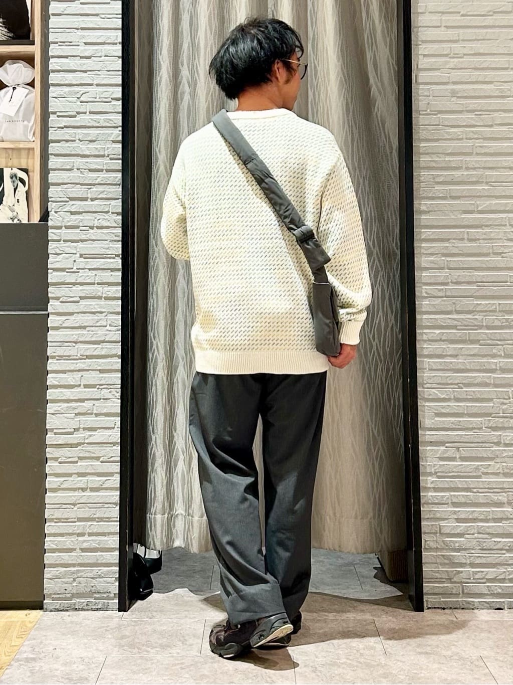 KENJI Iさんの「THE SHOP TK｜バーズアイグラデーションニット 洗濯機OK／ユニセックスでおすすめ！」を使ったコーディネート