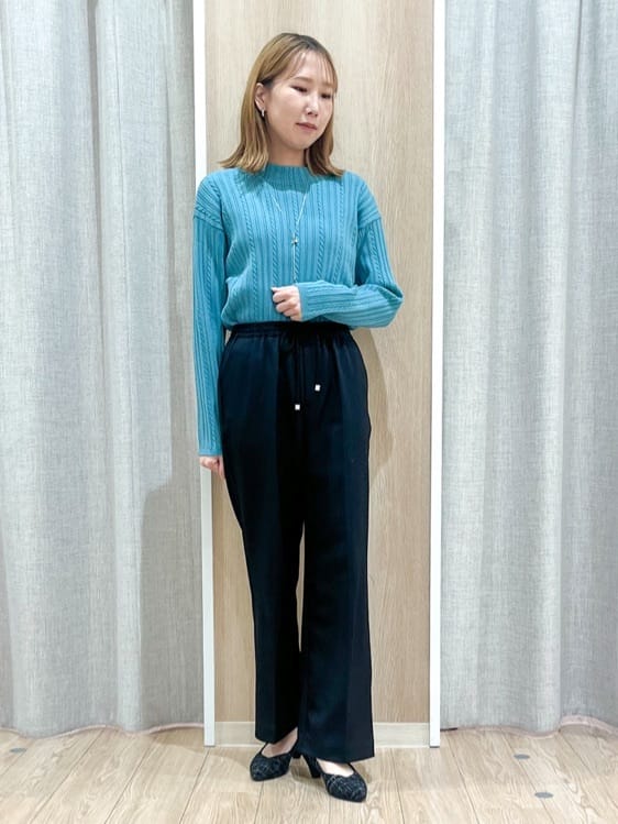 みーちゃんさんの「grove｜【毛玉軽減／洗える】クロップドミニケーブルニット」を使ったコーディネート