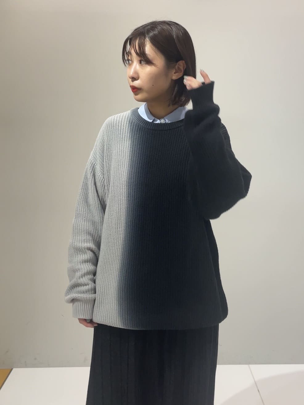 abeさんの「tk.TAKEO KIKUCHI｜グラデダイニットプルオーバー」を使ったコーディネート