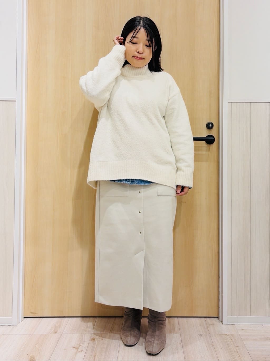 すーさんの「SHOO･LA･RUE｜【撥水/洗える】ショートフーディーダウン」を使ったコーディネート