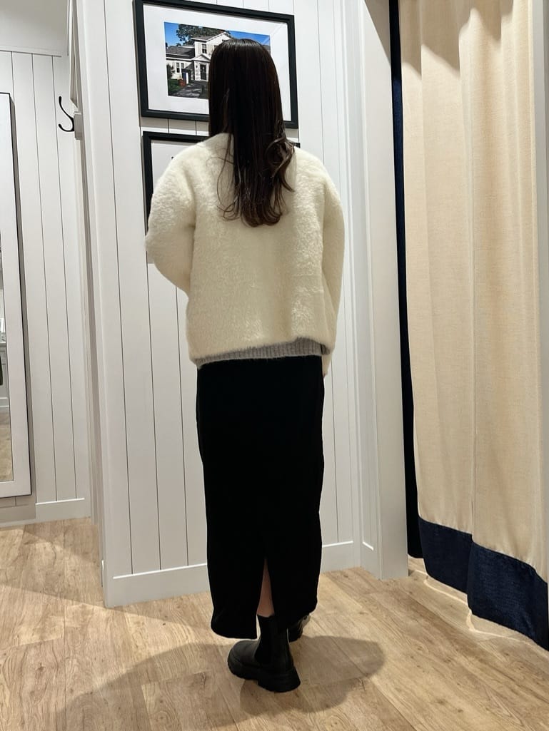 mihoさんの「Dessin｜【洗える】クルーネックワイドニット」を使ったコーディネート