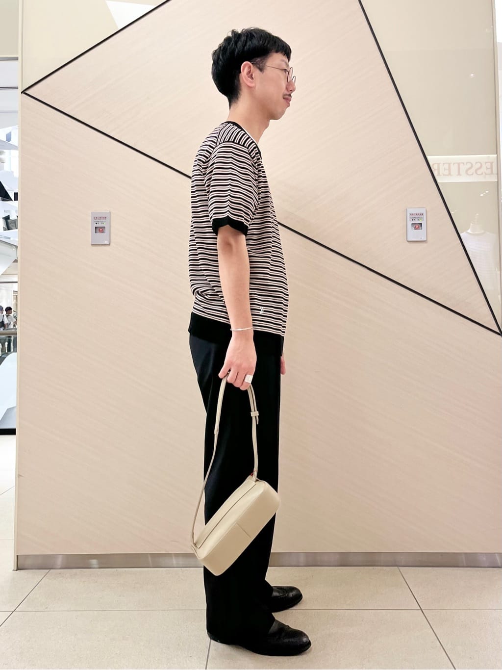 小山凌さんの「DRESSTERIOR｜」を使ったコーディネート