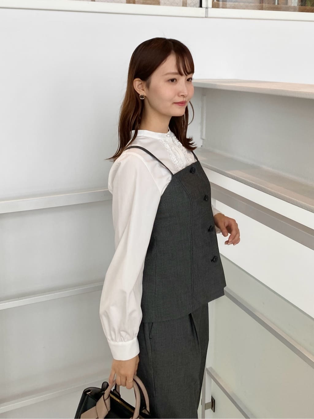 みさかさんの「index｜ウールライクストレッチキャミビスチェ／セットアップ対応【洗濯機OK】」を使ったコーディネート